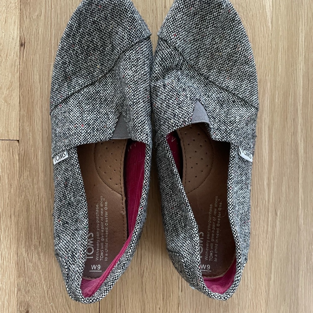 Tom’s tweed canvas slip on shoe